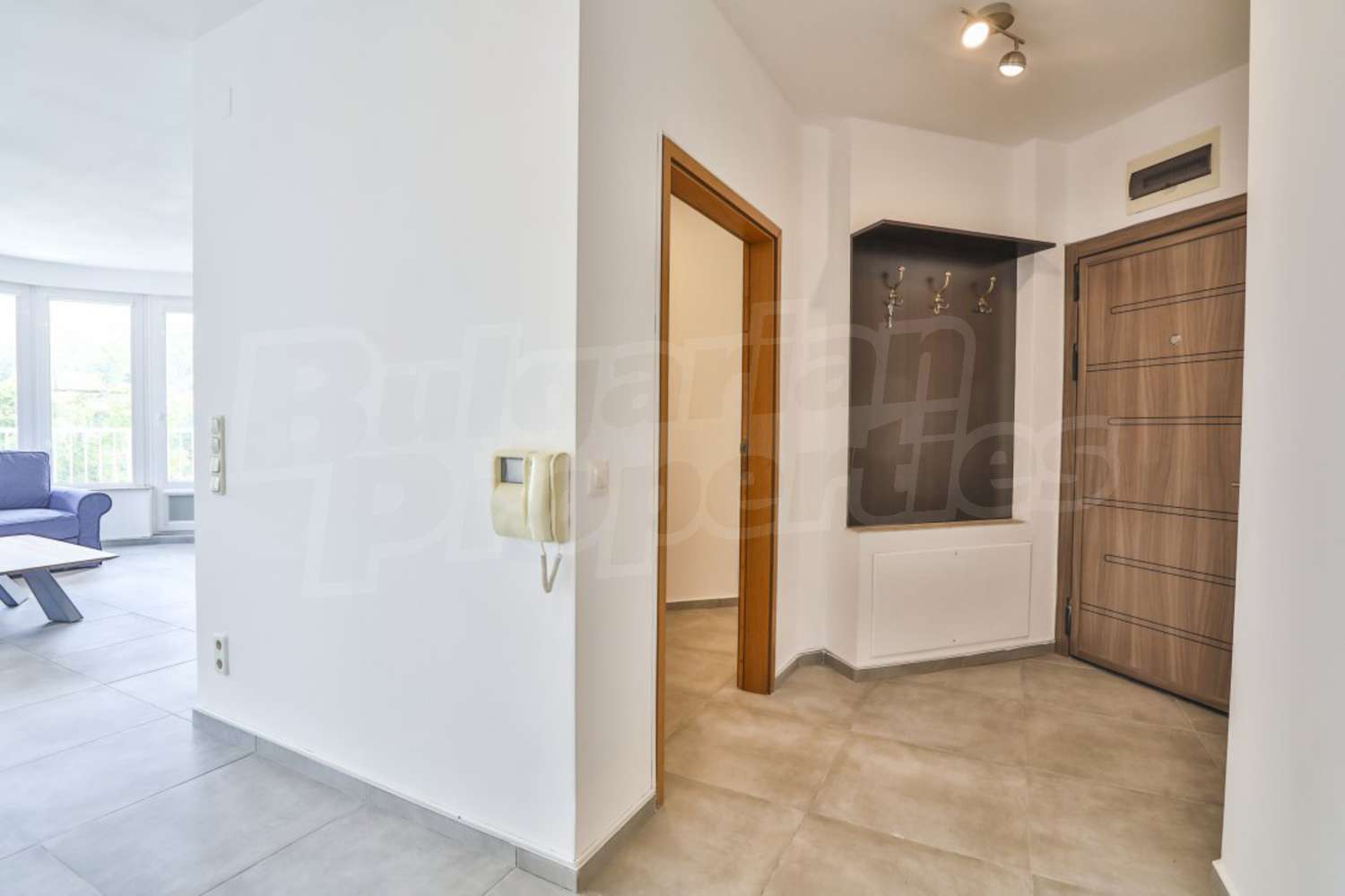 Gallery Picture 25