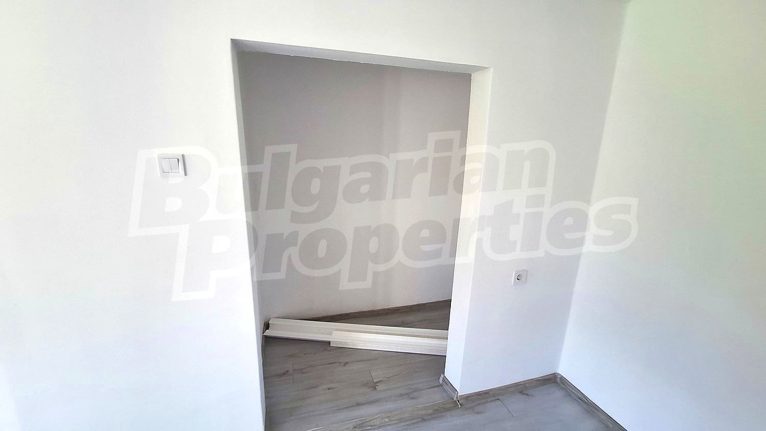 Gallery Picture 34