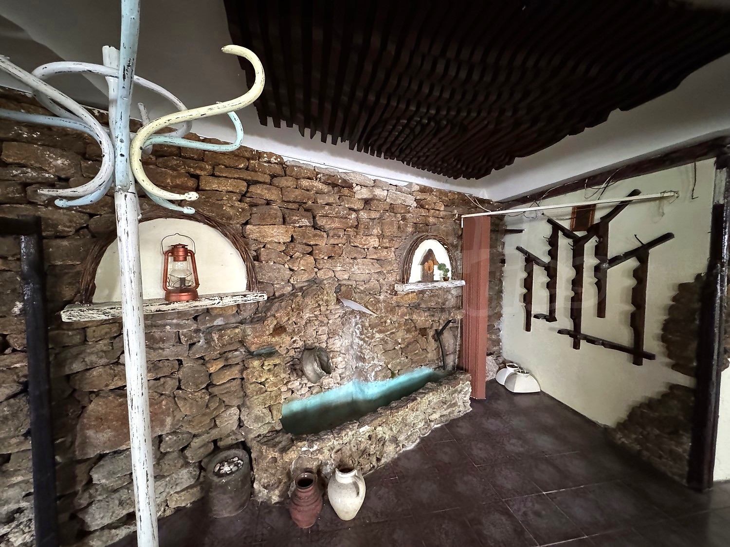 Gallery Picture 4