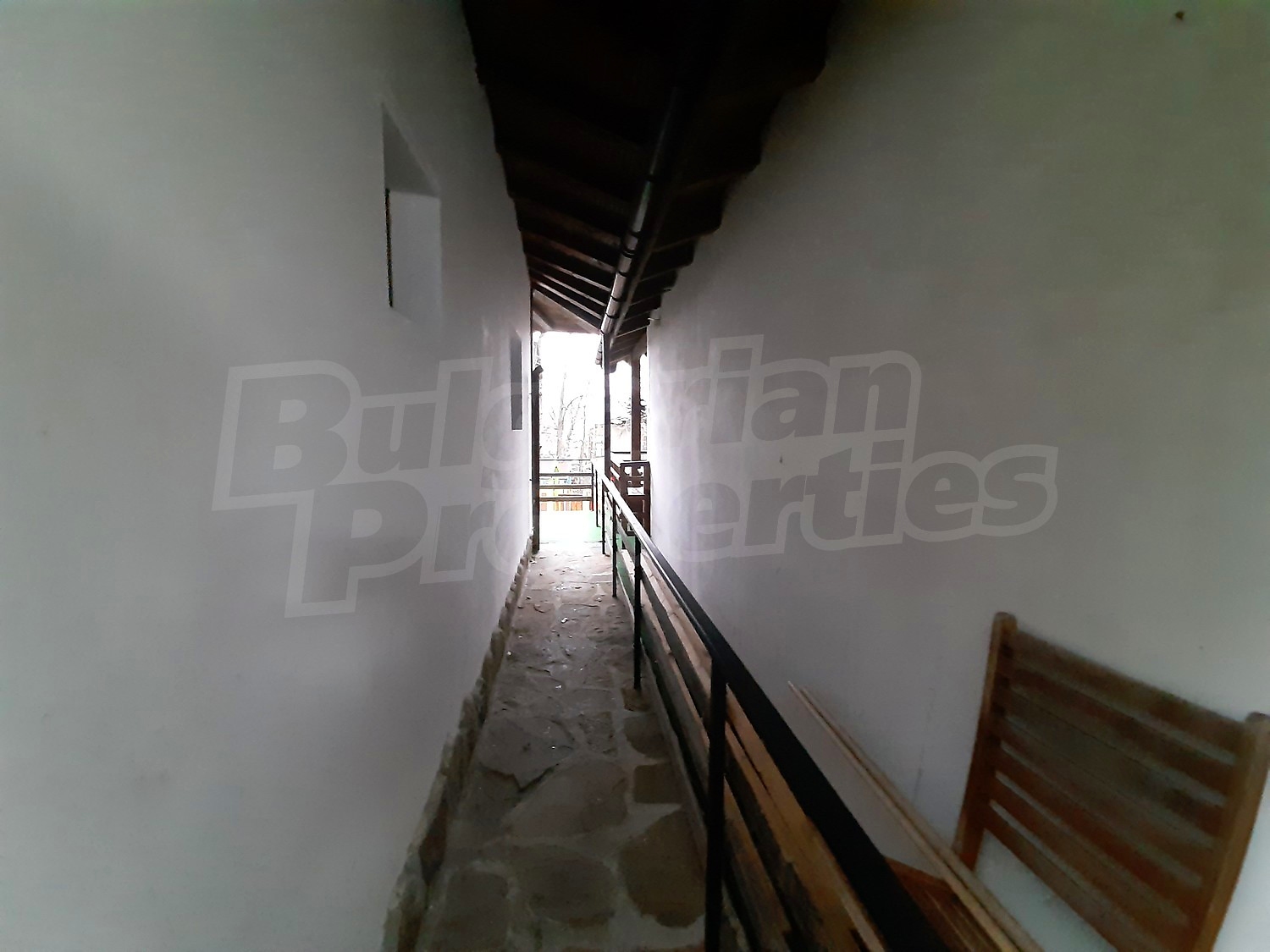 Gallery Picture 13