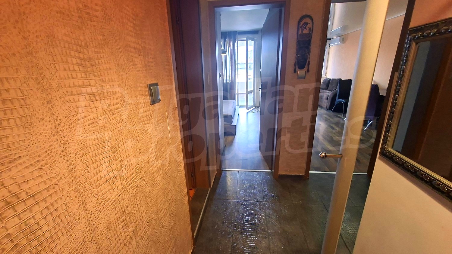 Gallery Picture 19