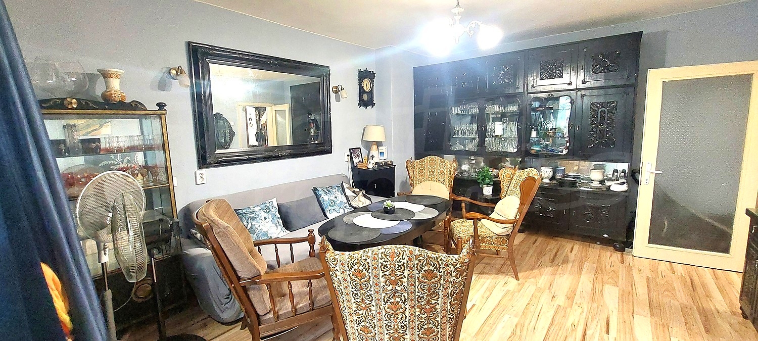Gallery Picture 28