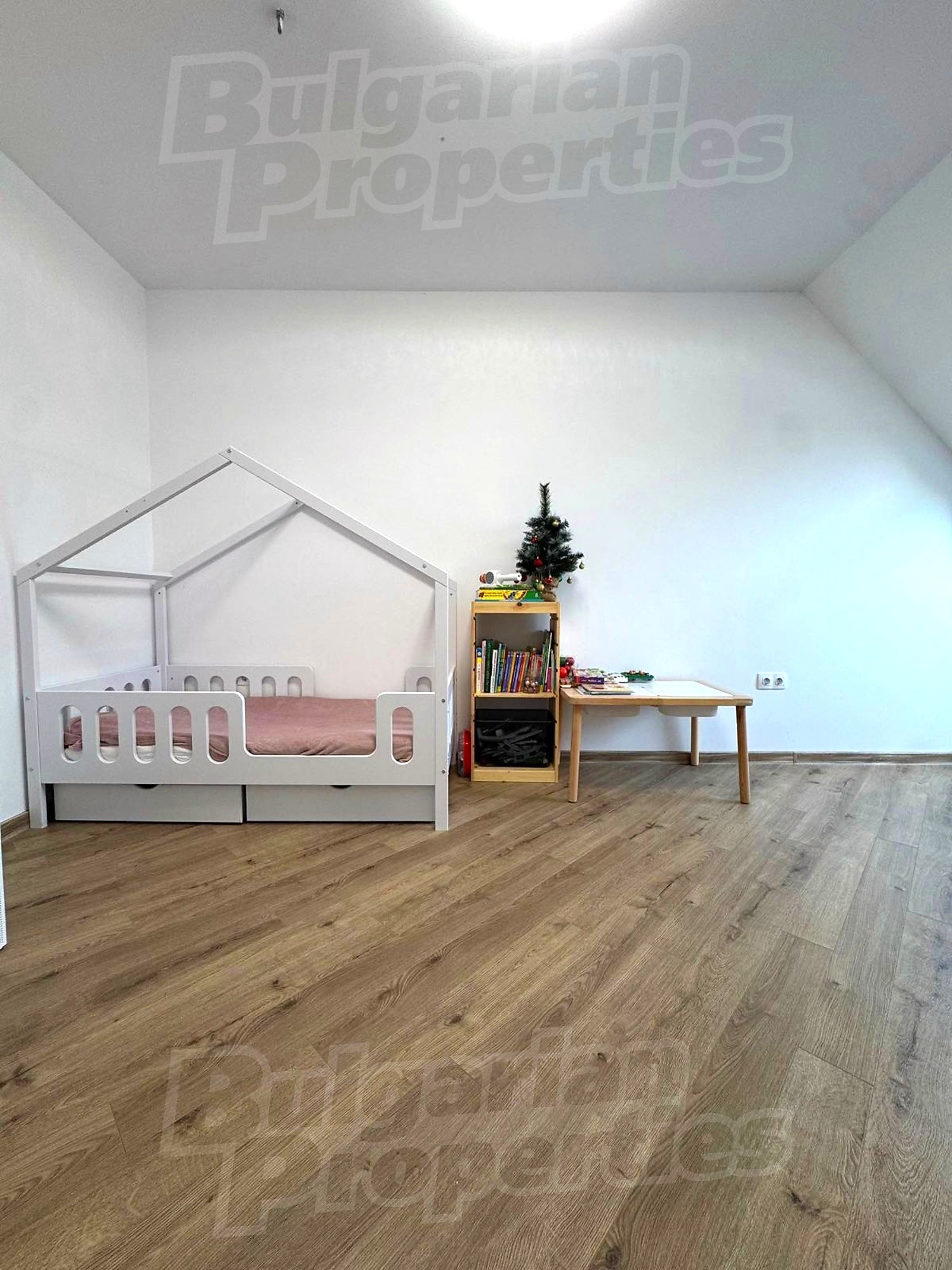 Gallery Picture 26