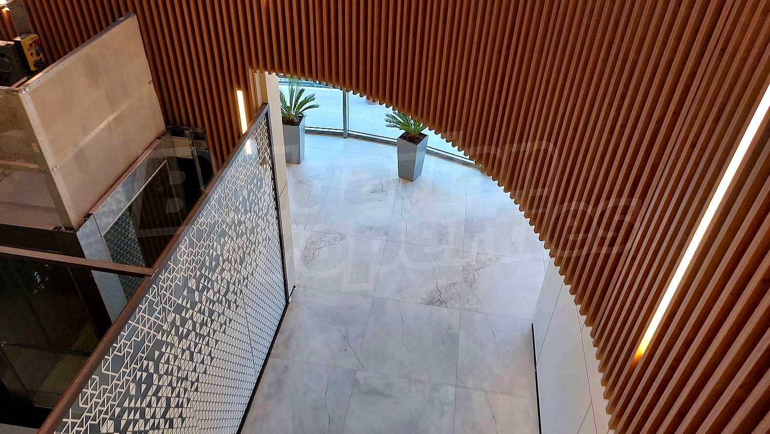 Gallery Picture 9