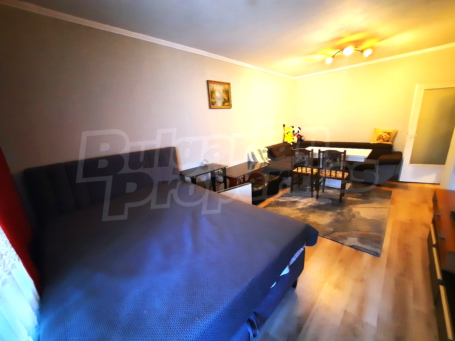 Gallery Picture 12