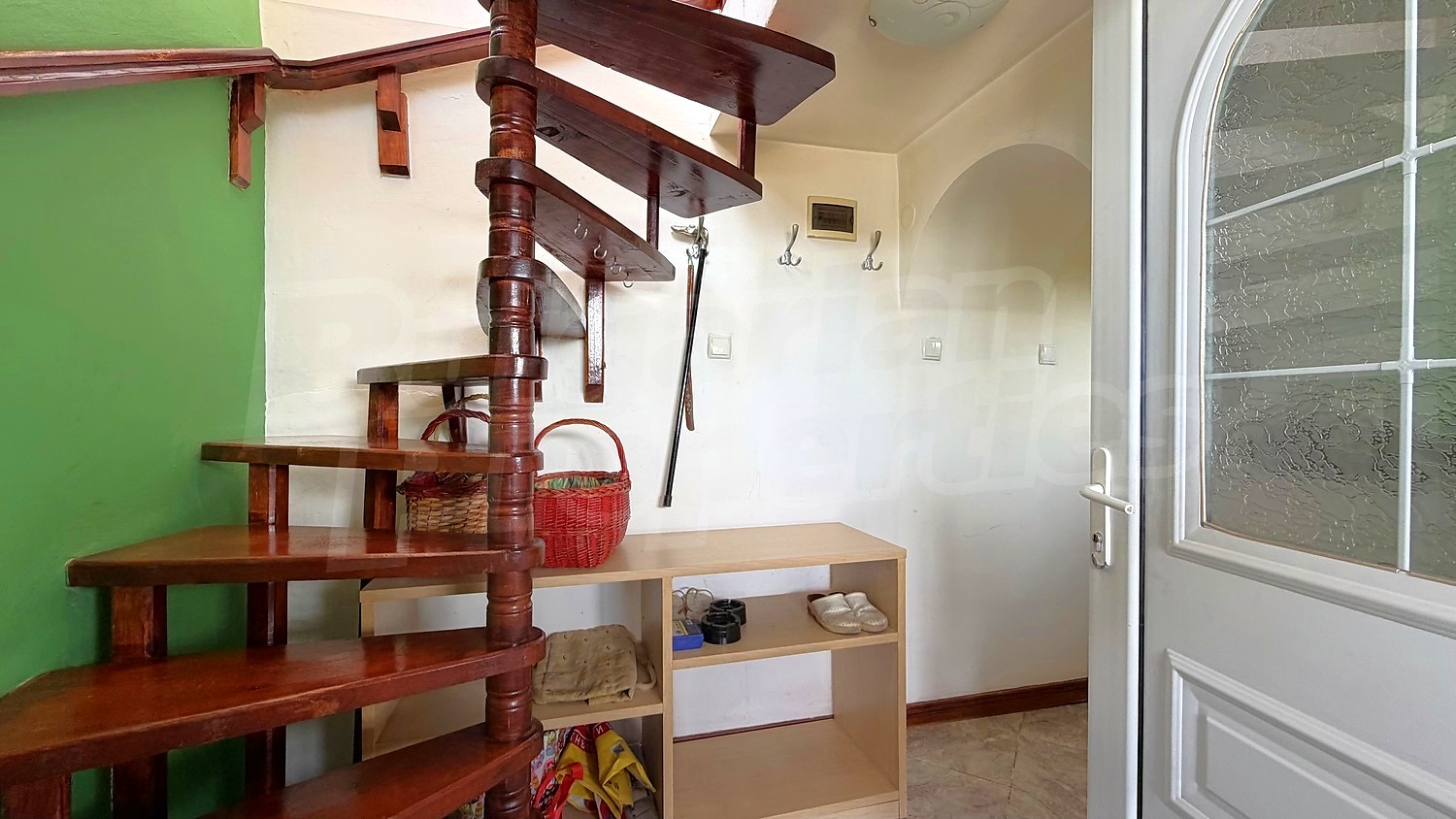 Gallery Picture 24