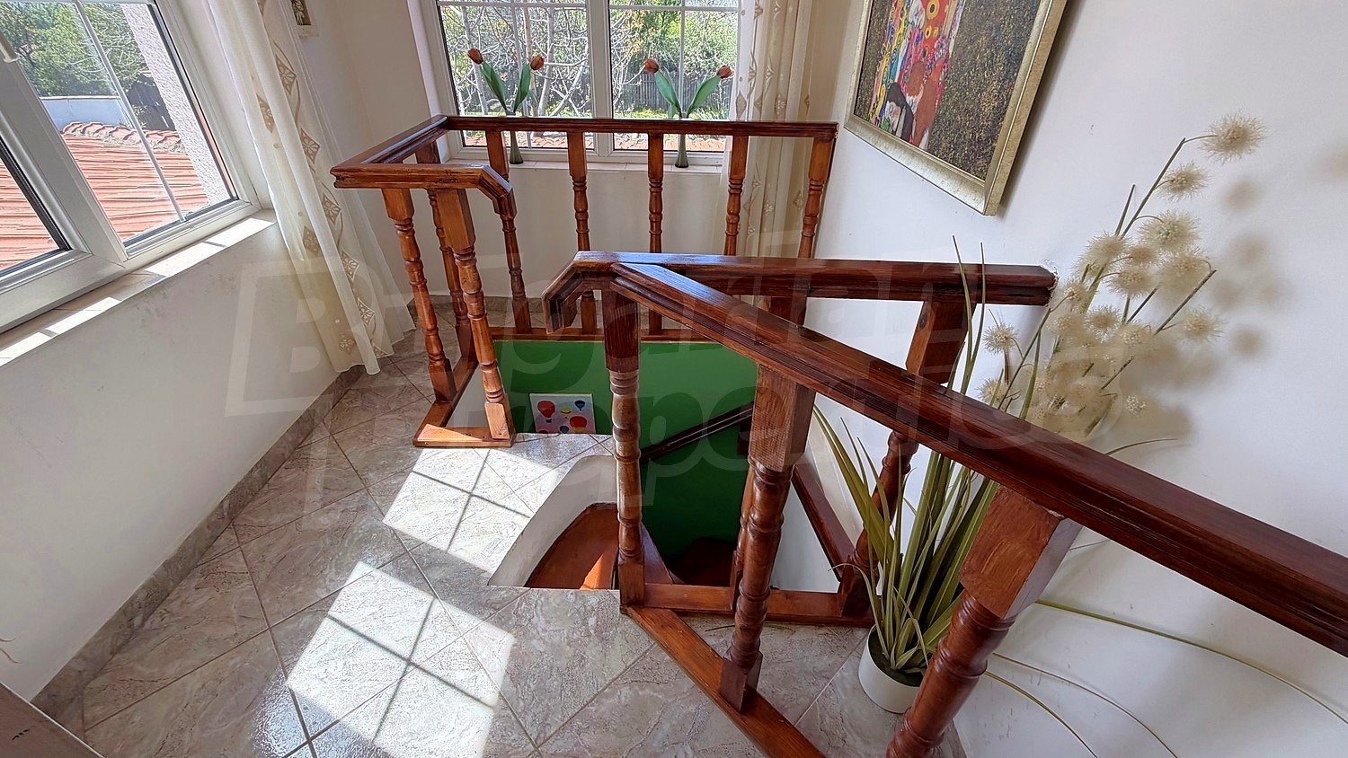 Gallery Picture 47