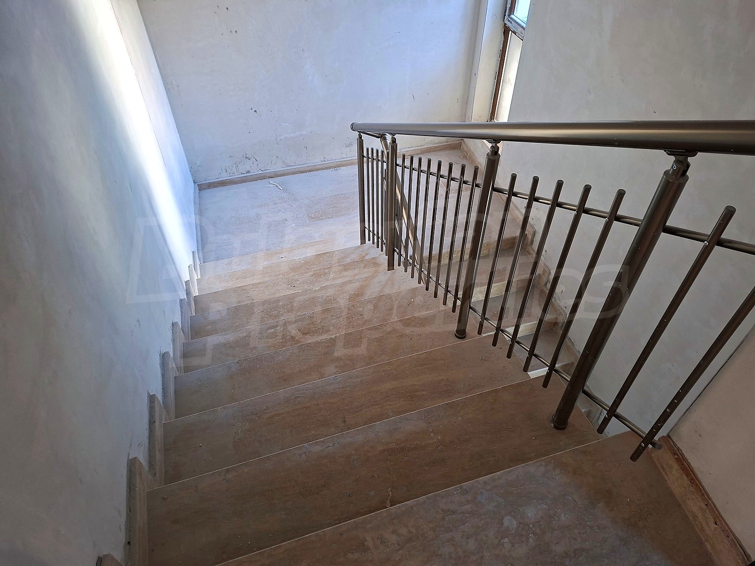 Gallery Picture 15