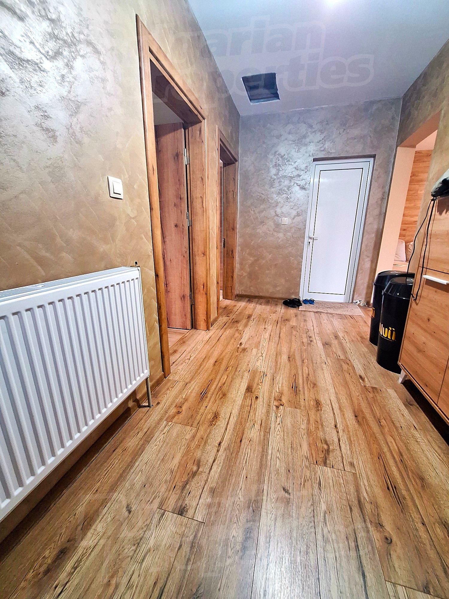 Gallery Picture 11