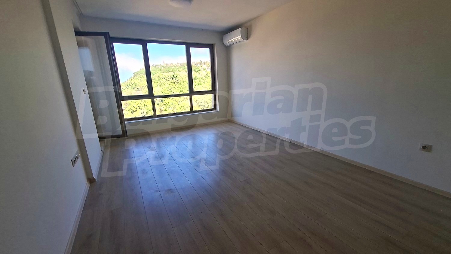 Gallery Picture 2