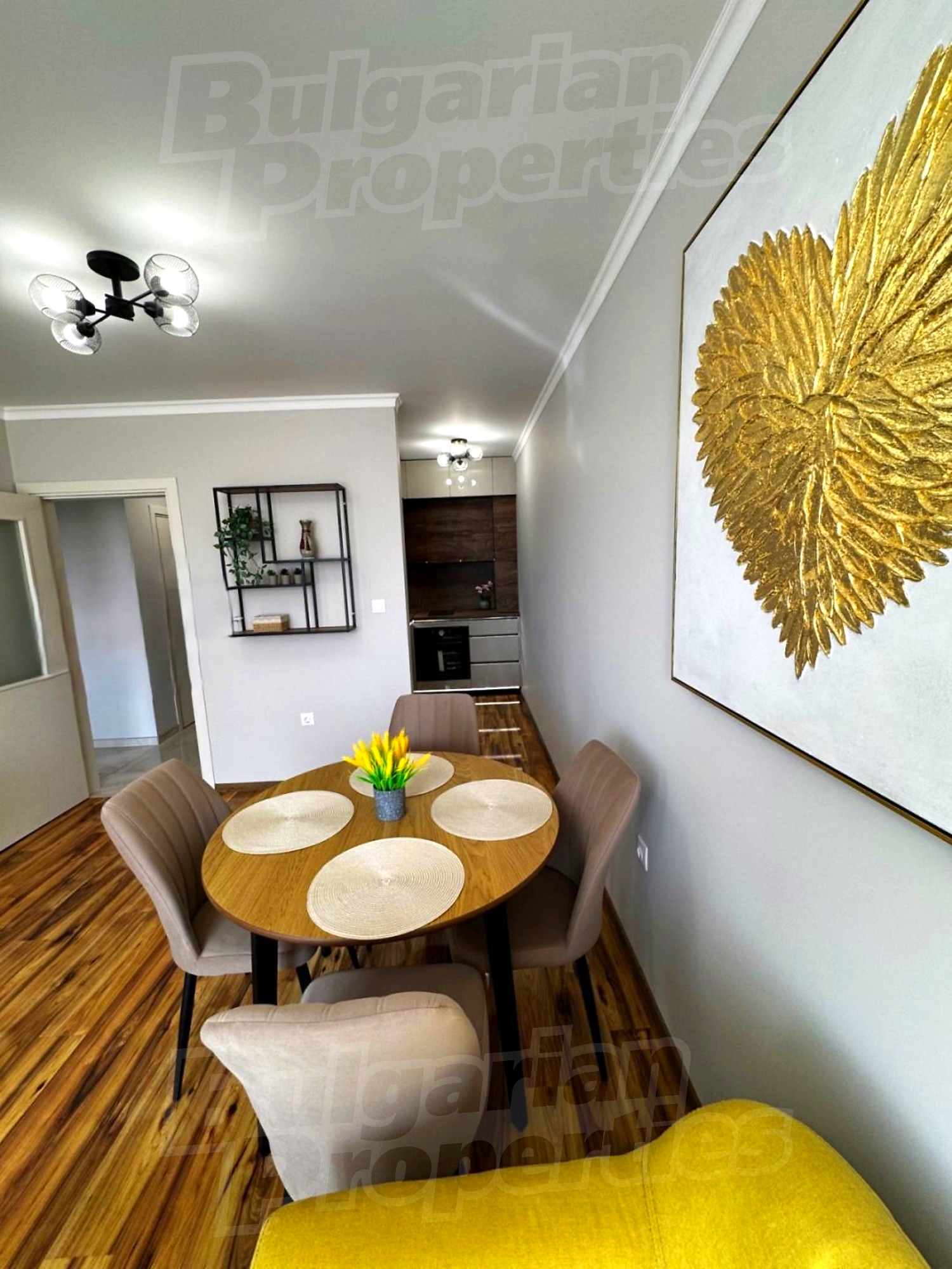 Gallery Picture 9