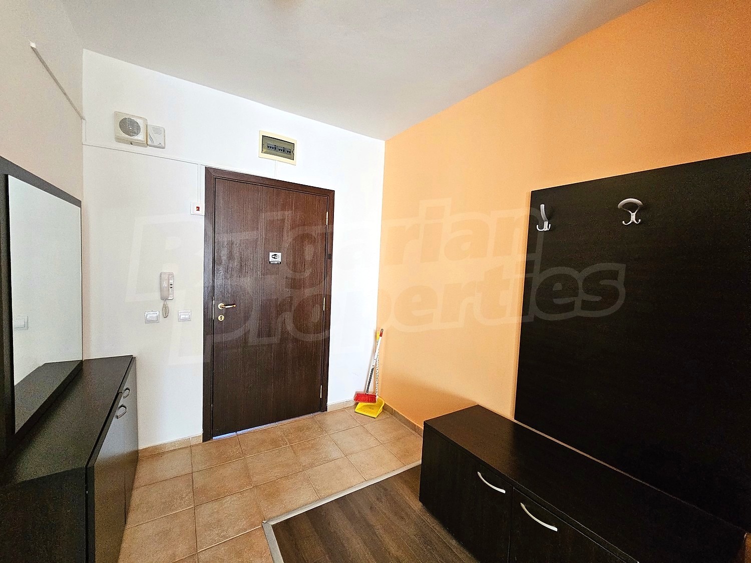 Gallery Picture 15