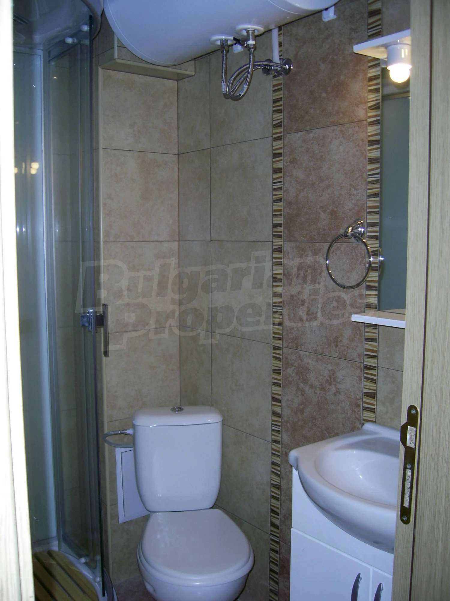 Gallery Picture 10