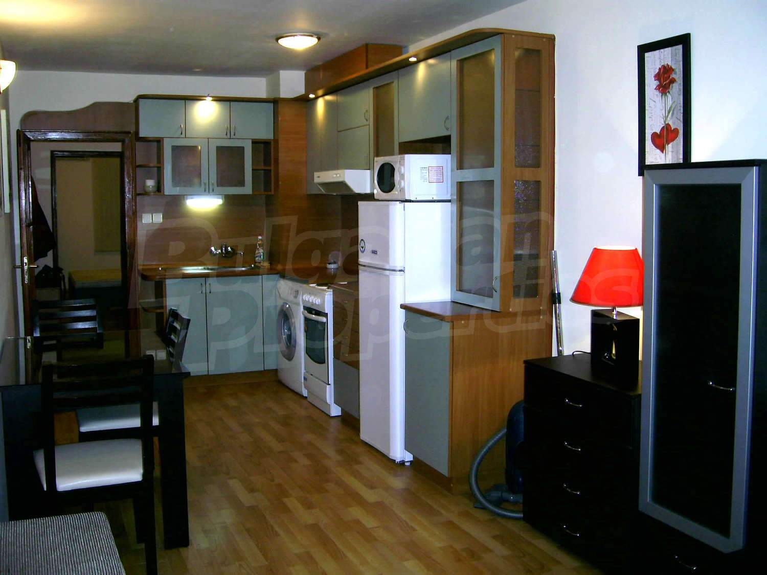 Gallery Picture 2