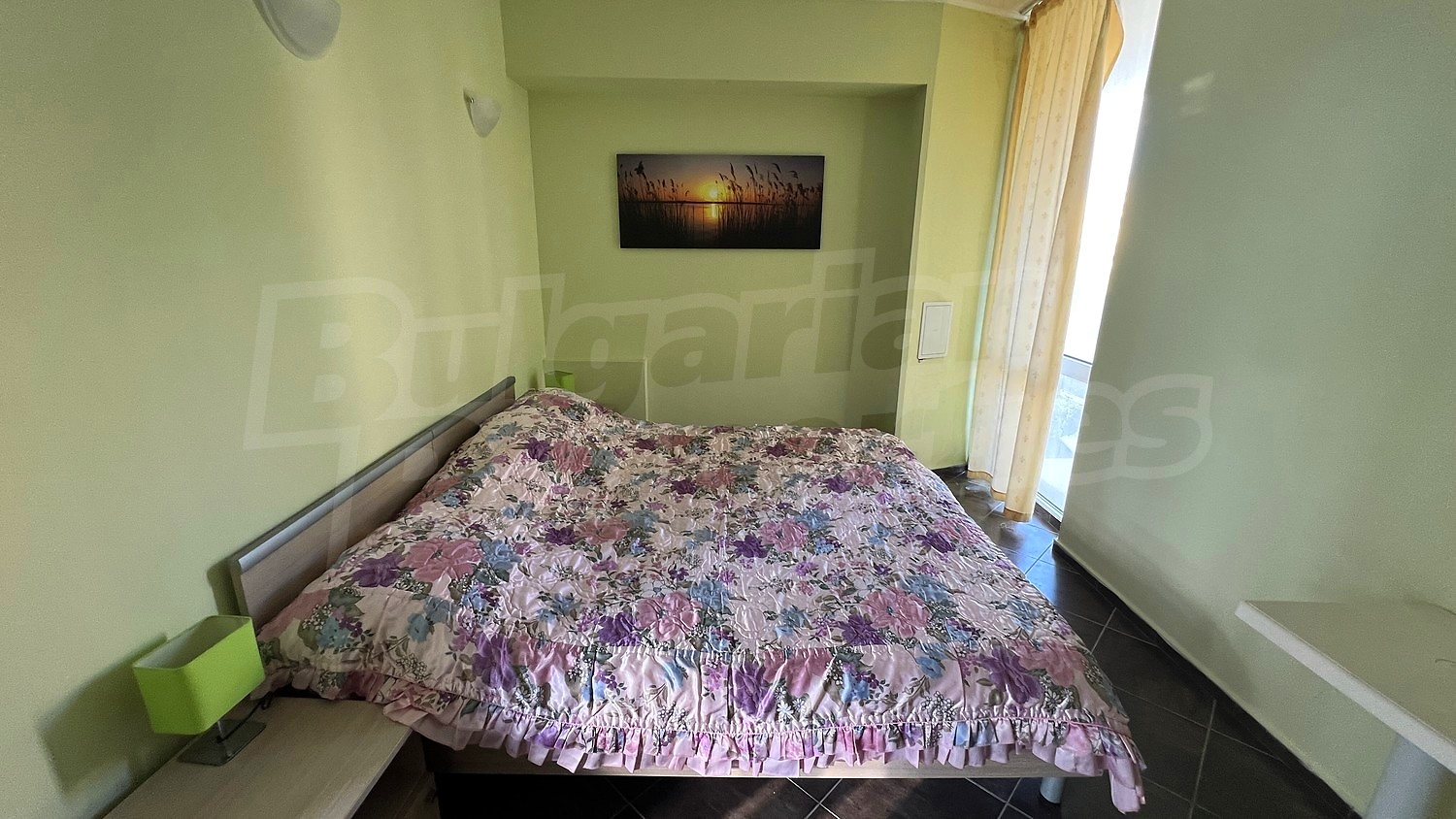 Gallery Picture 24