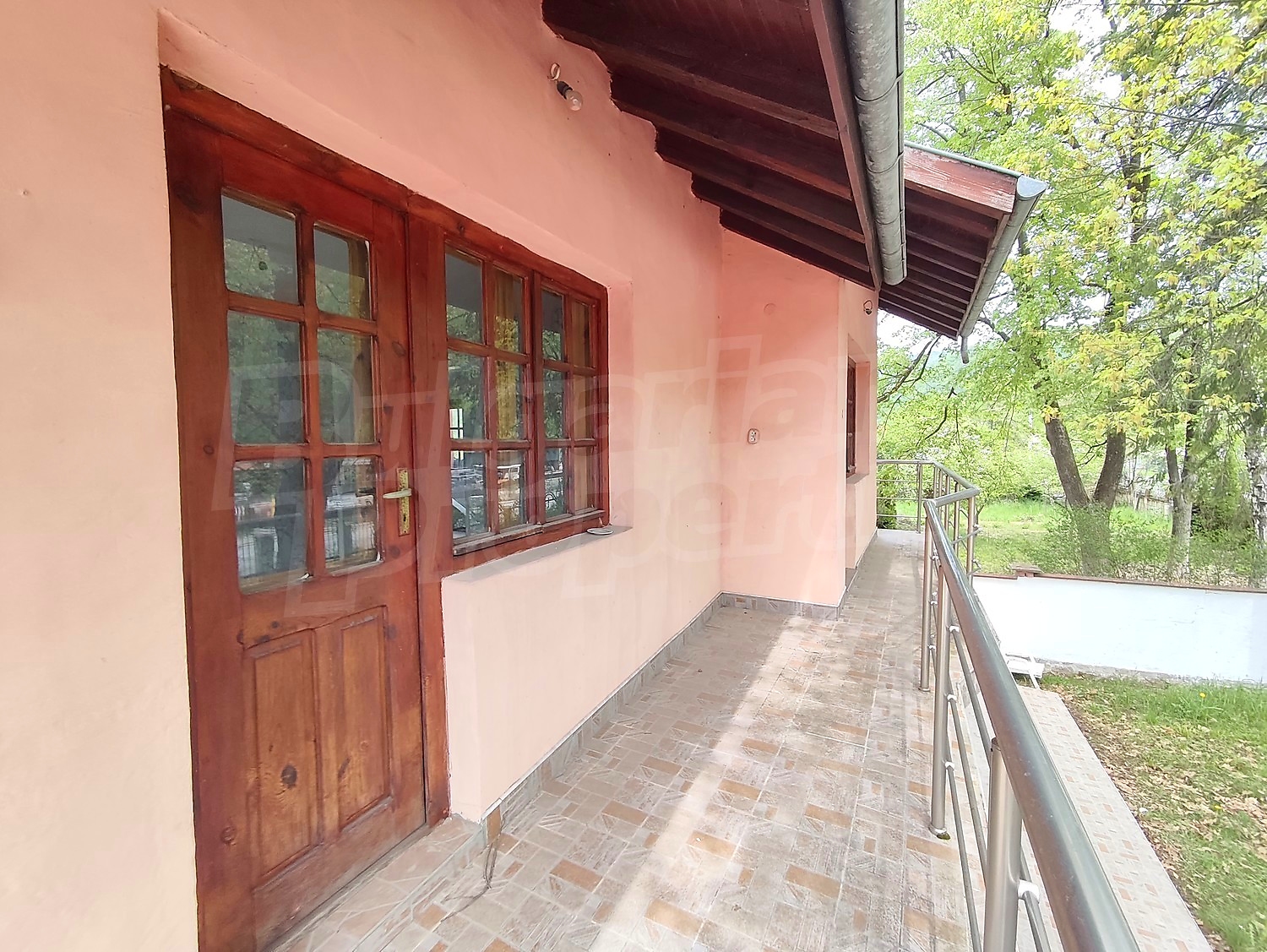 Gallery Picture 31