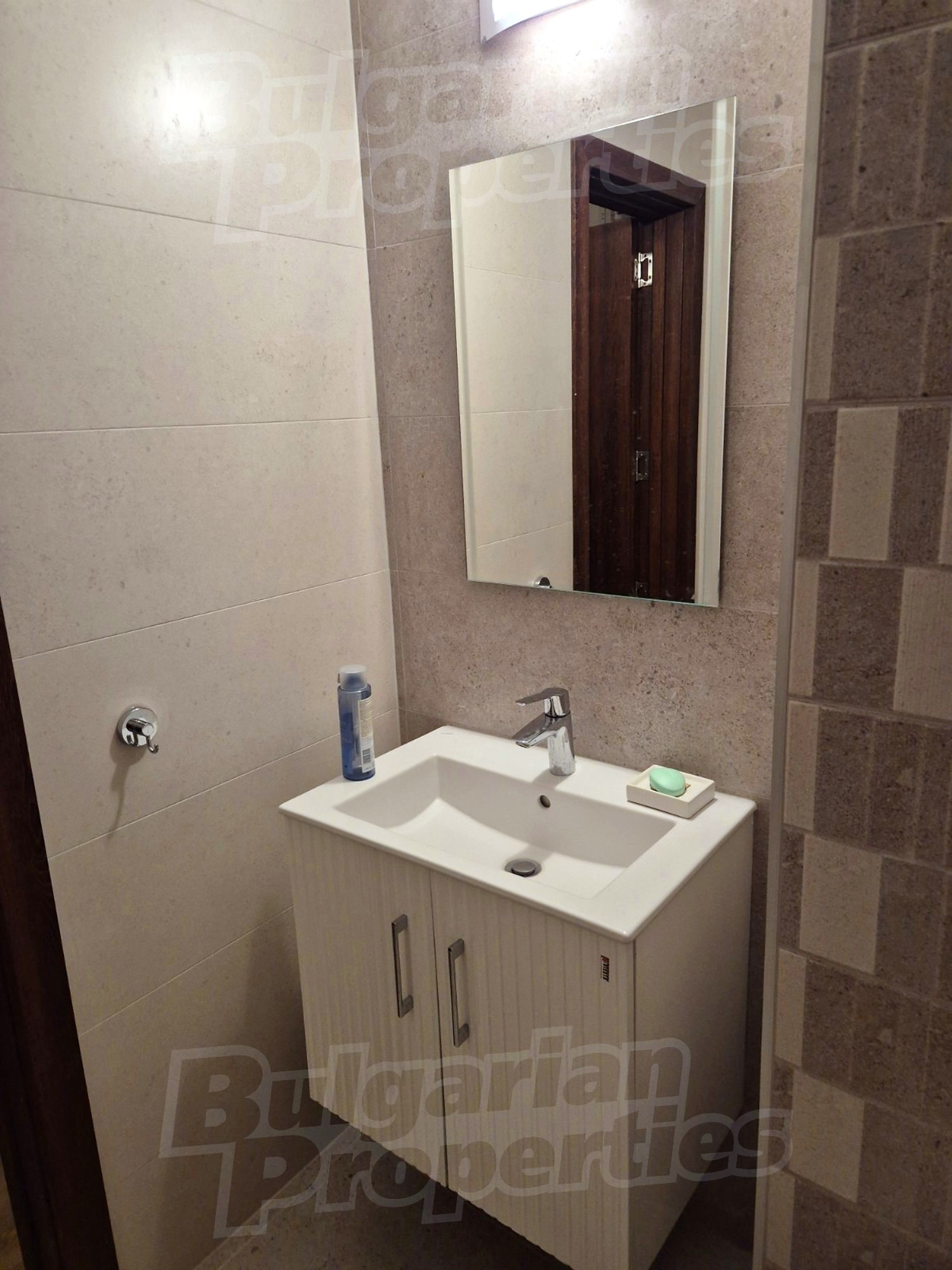 Gallery Picture 15