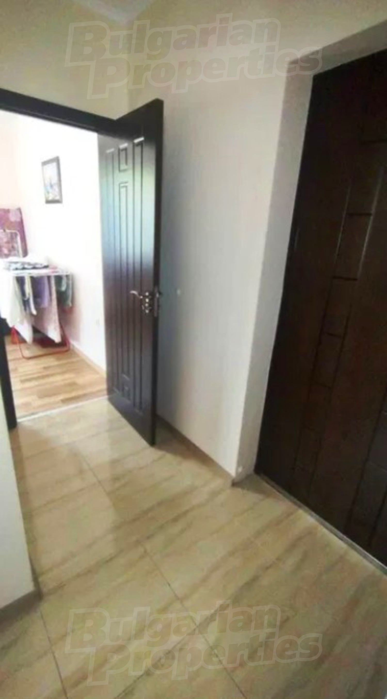 Gallery Picture 8