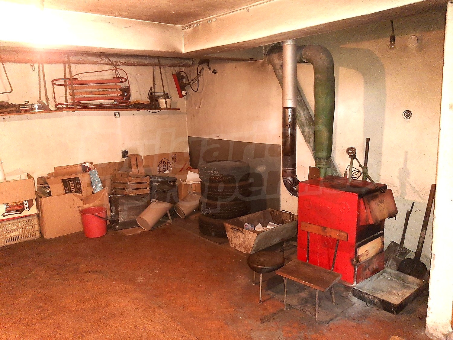 Gallery Picture 26