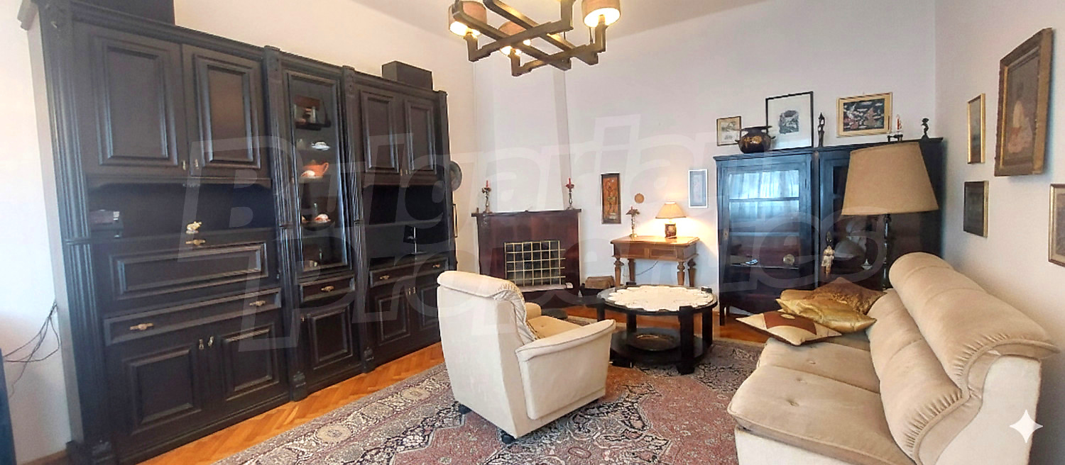 Gallery Picture 16
