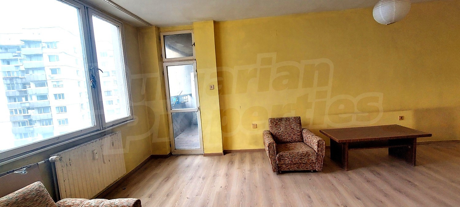 Gallery Picture 10