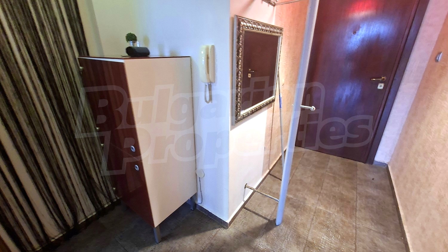 Gallery Picture 17