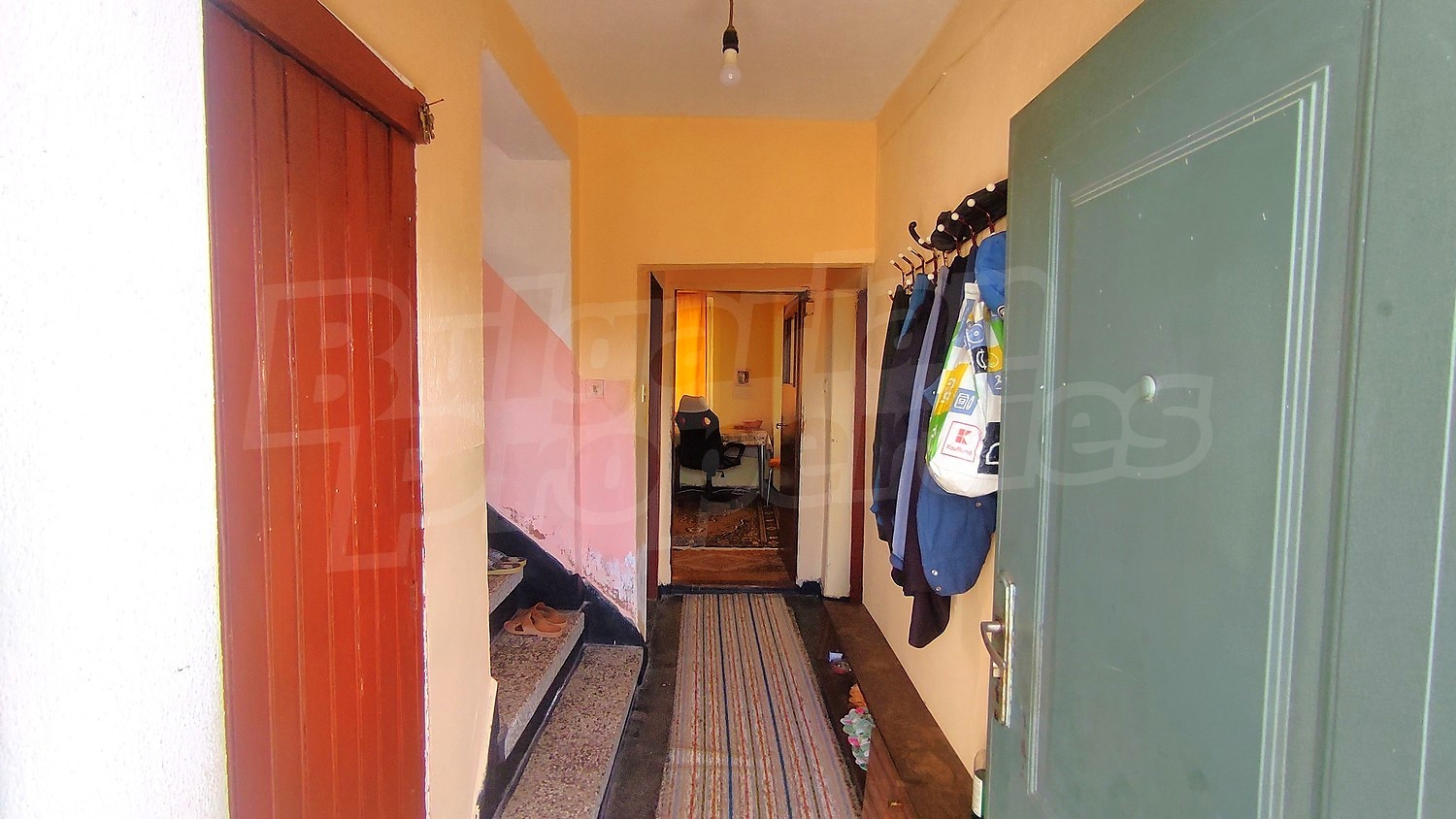 Gallery Picture 9