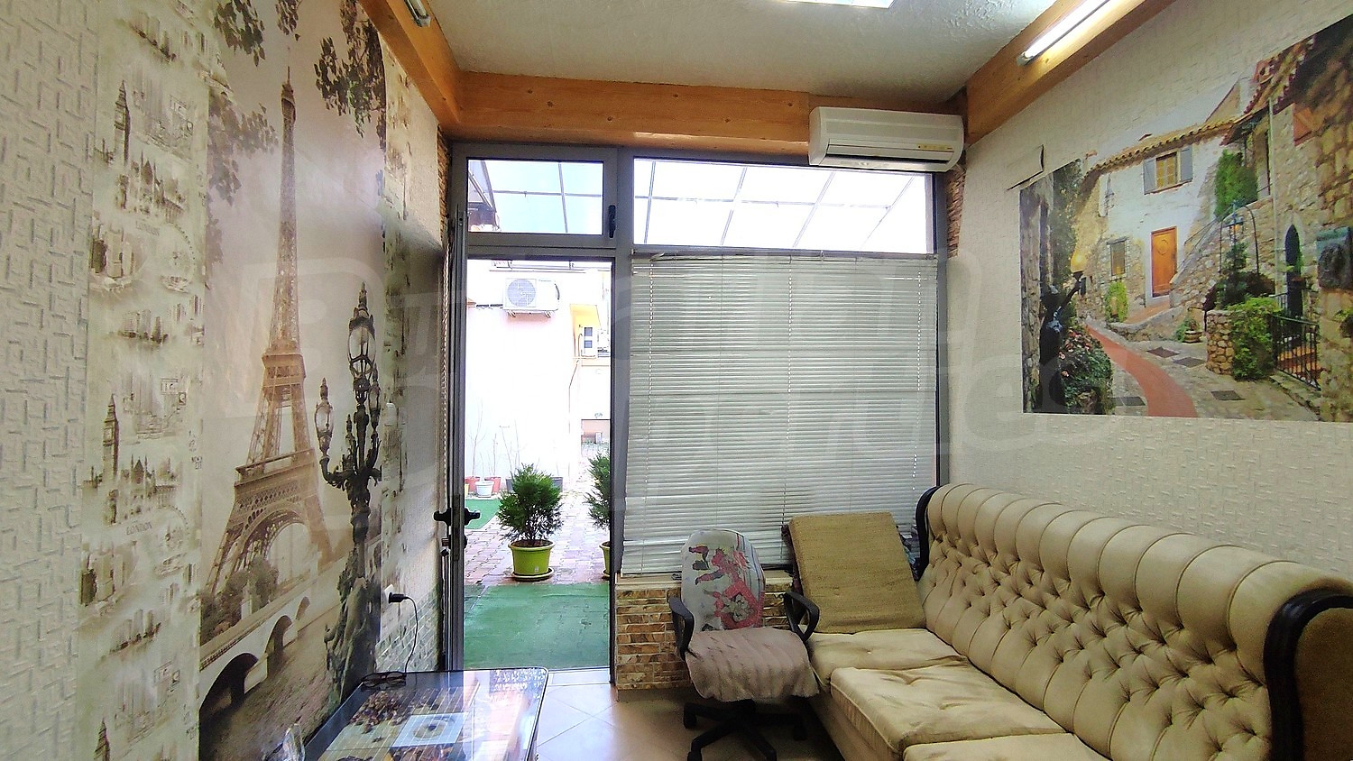 Gallery Picture 4