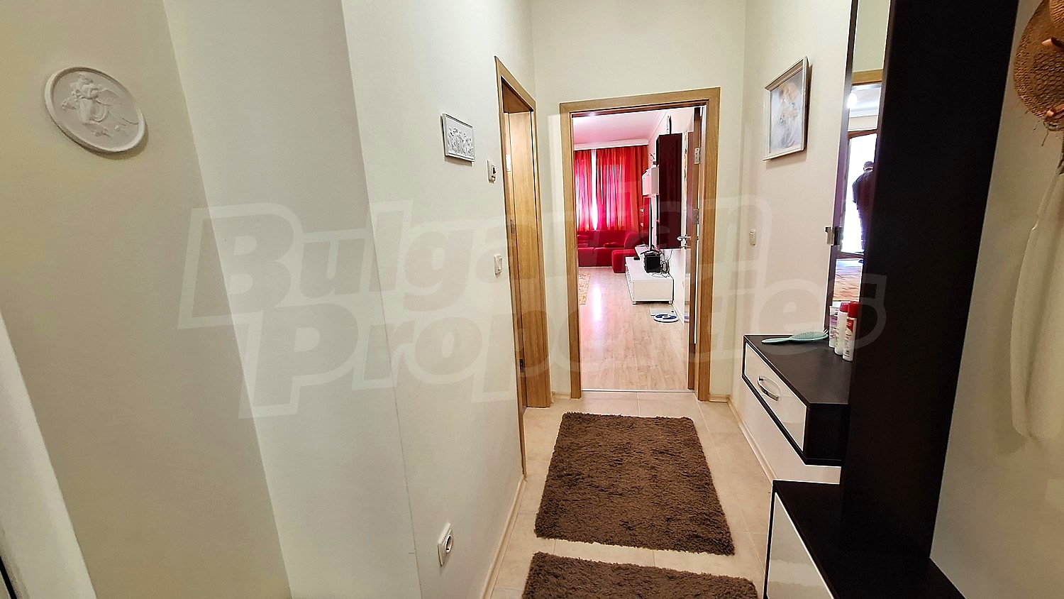 Gallery Picture 6