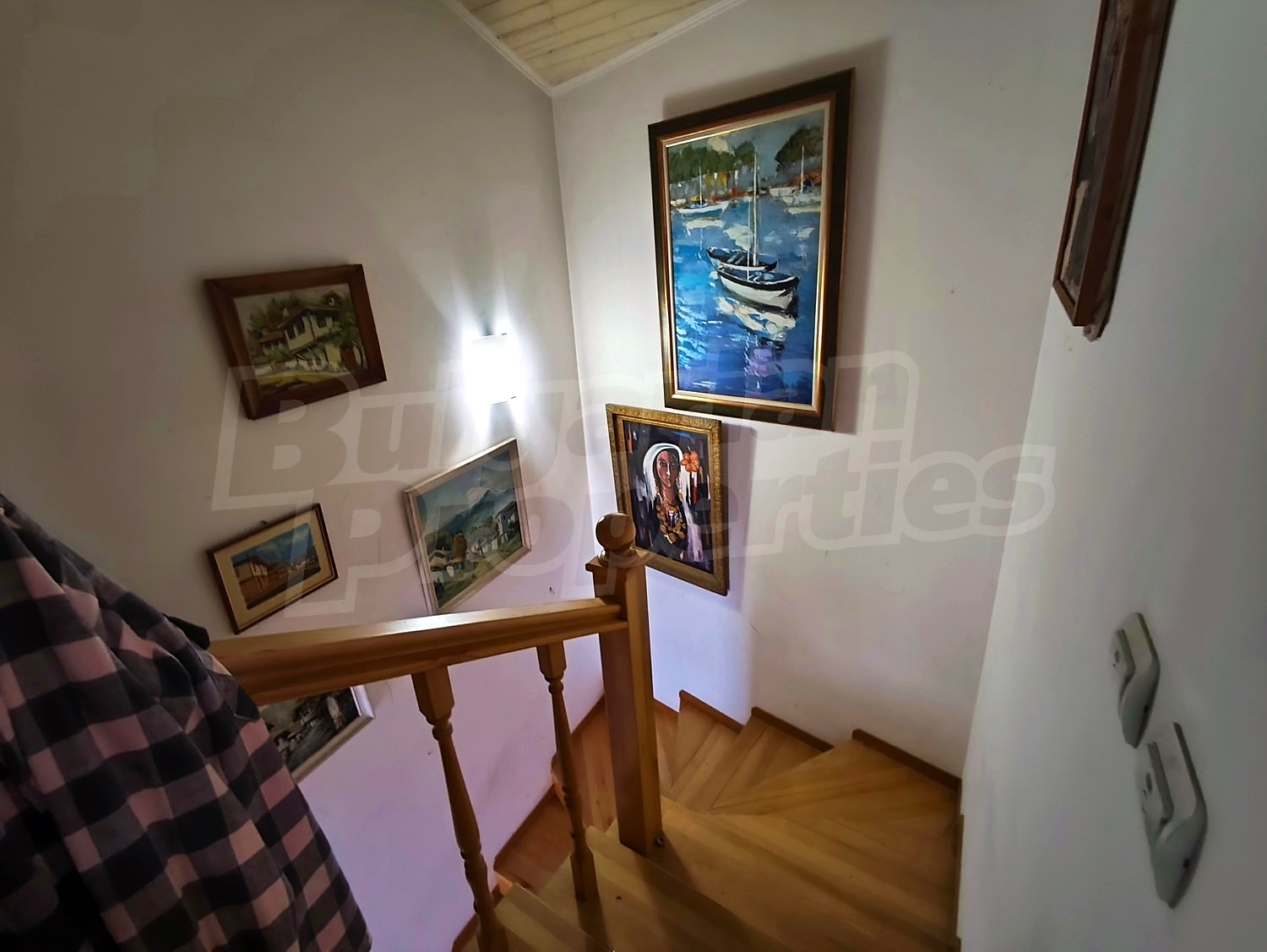 Gallery Picture 18