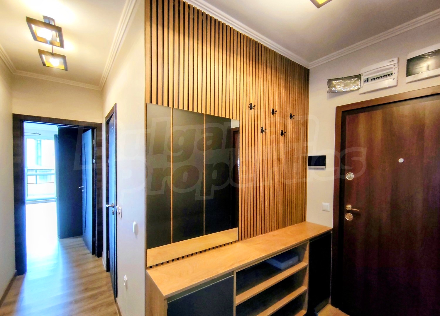Gallery Picture 12