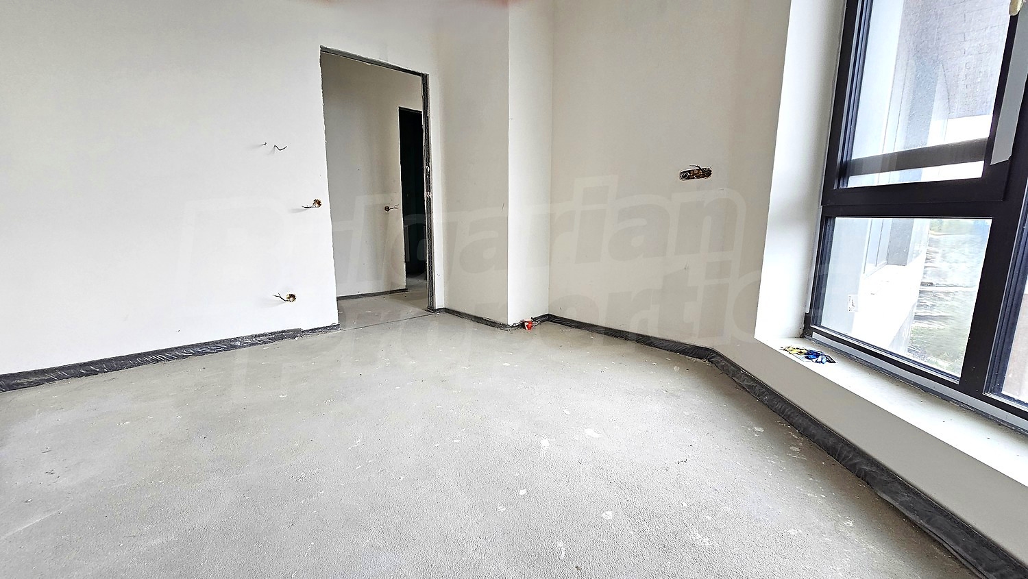 Gallery Picture 11