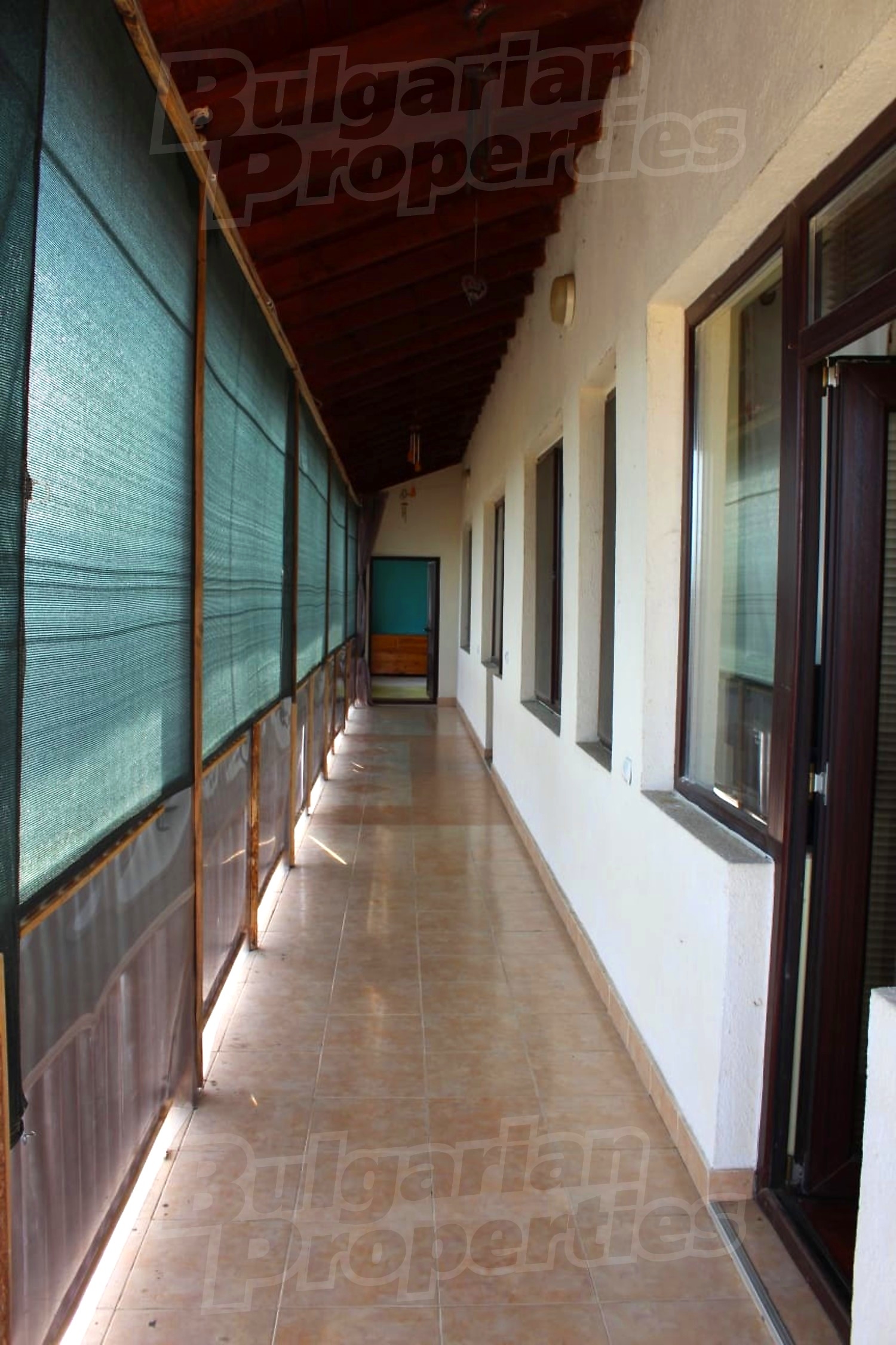 Gallery Picture 21