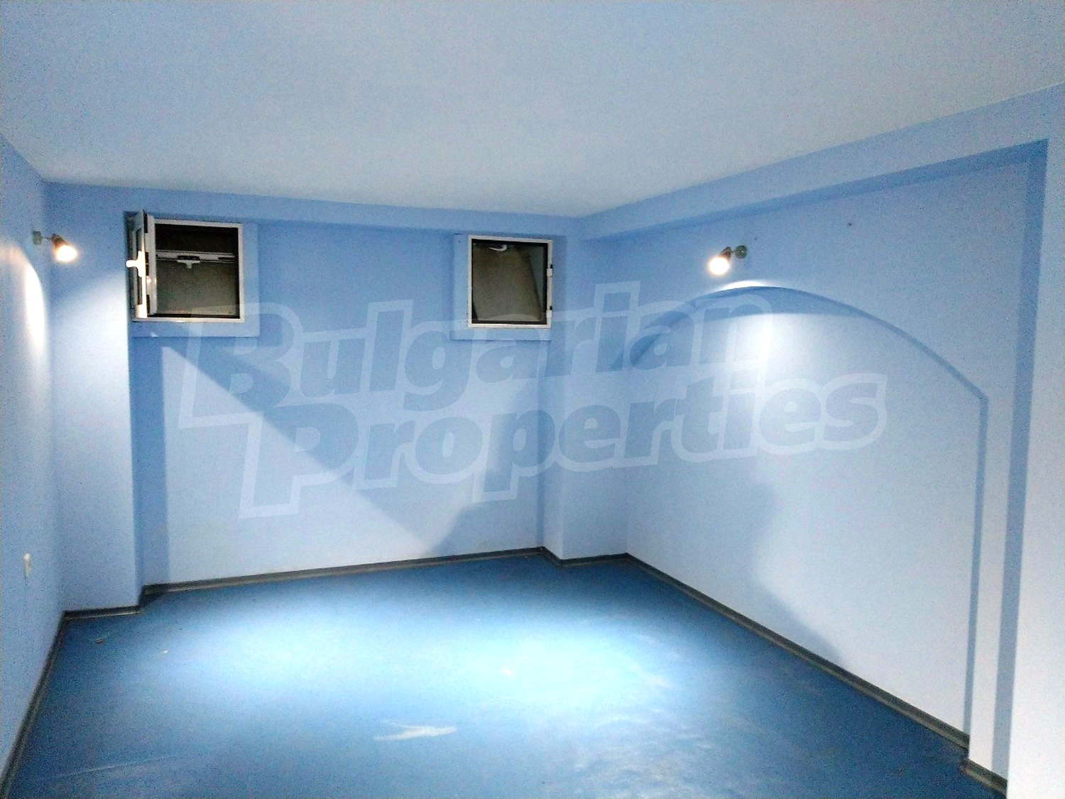 Gallery Picture 10