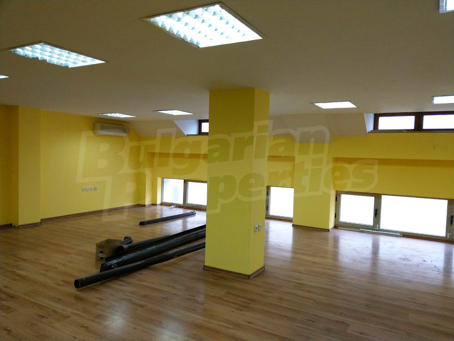 Gallery Picture 11