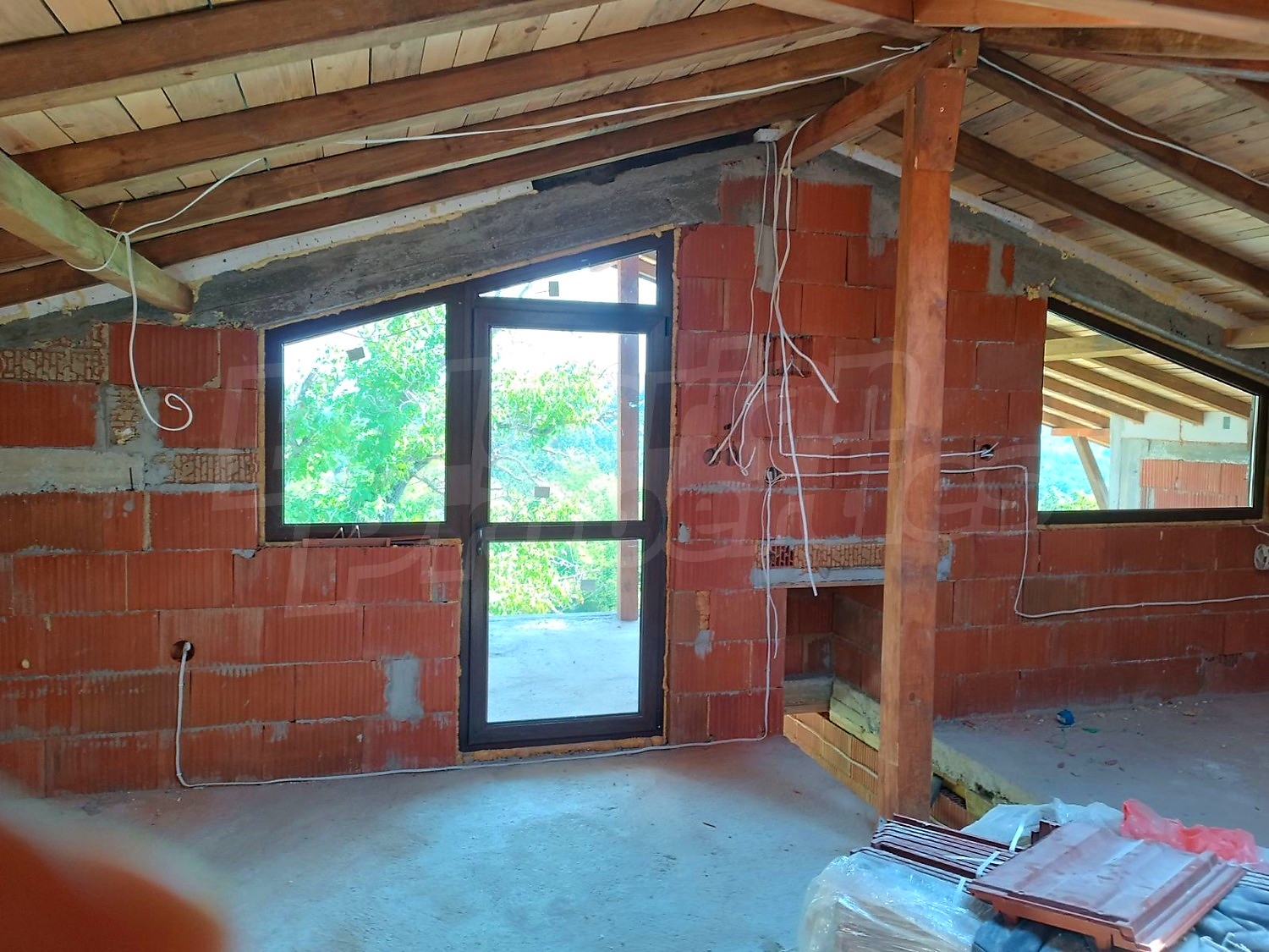 Gallery Picture 17