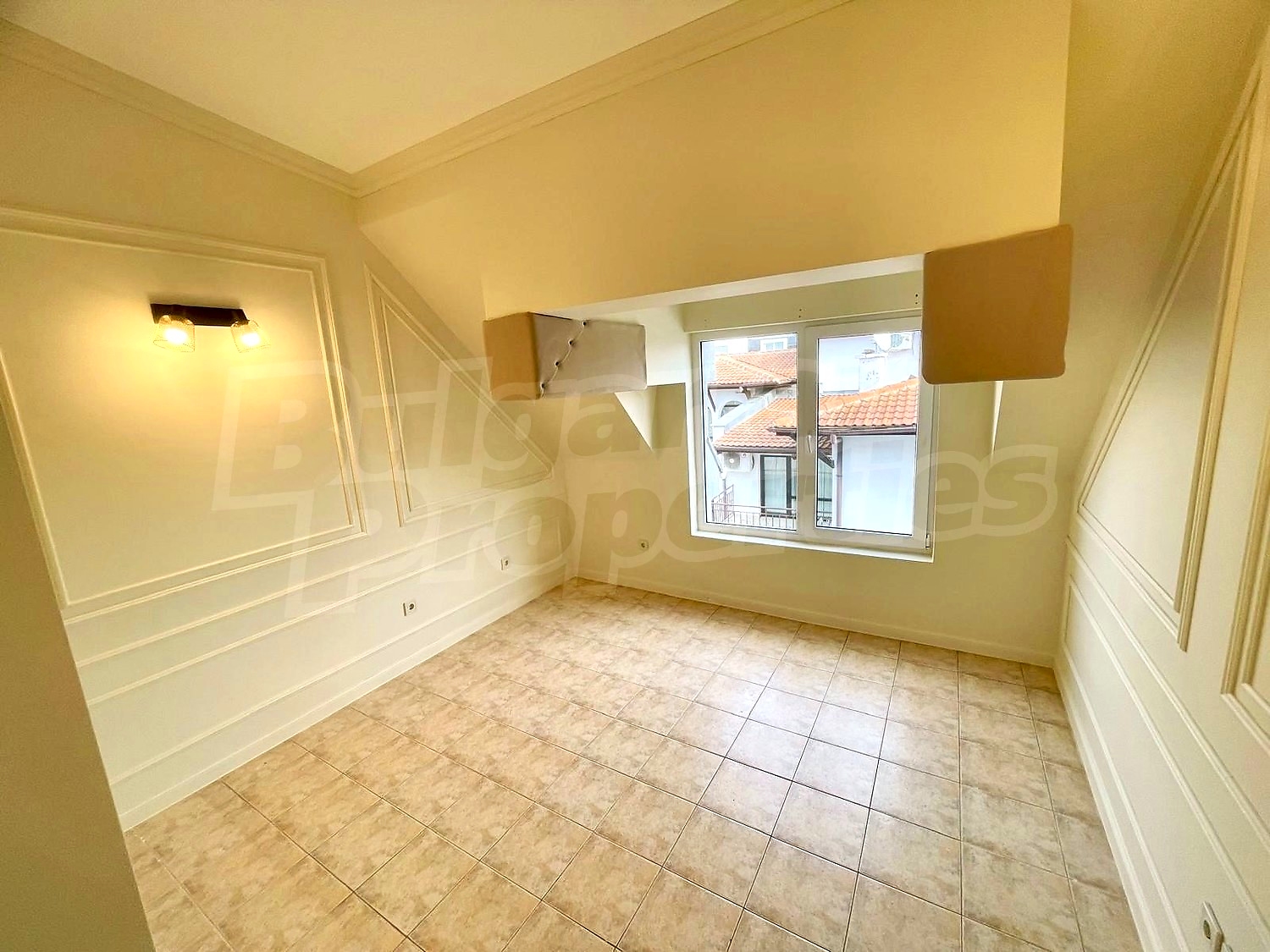 Gallery Picture 12