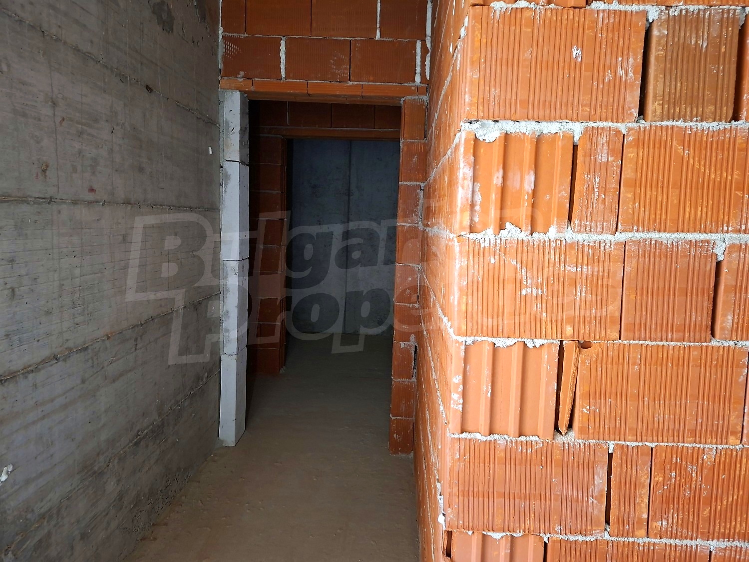 Gallery Picture 10