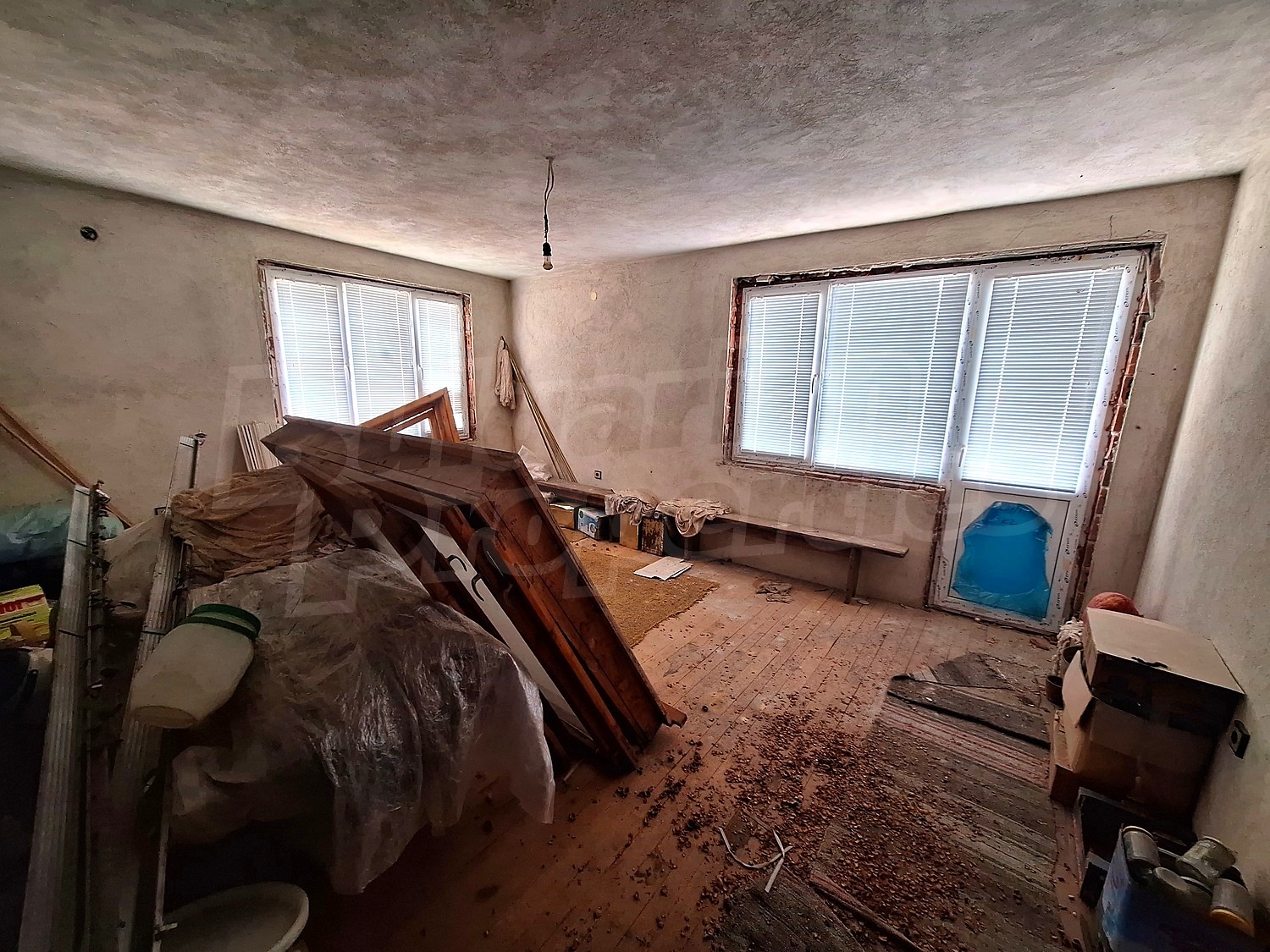Gallery Picture 11