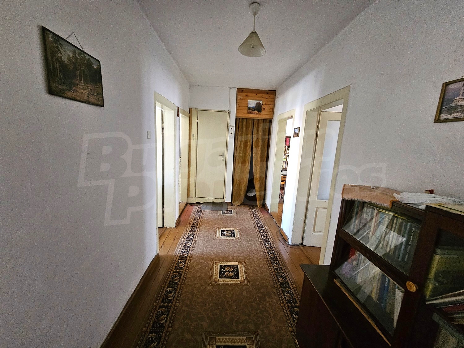 Gallery Picture 30