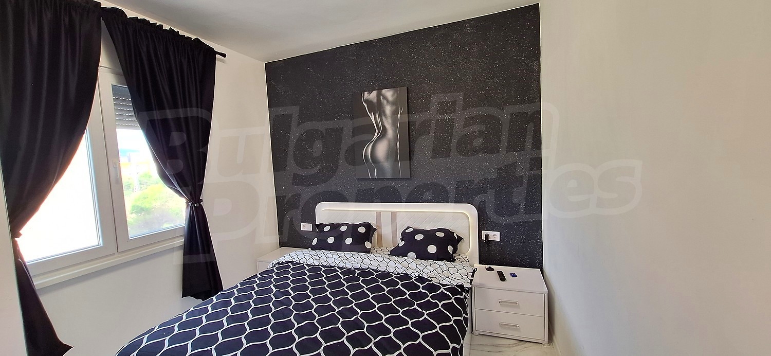 Gallery Picture 5