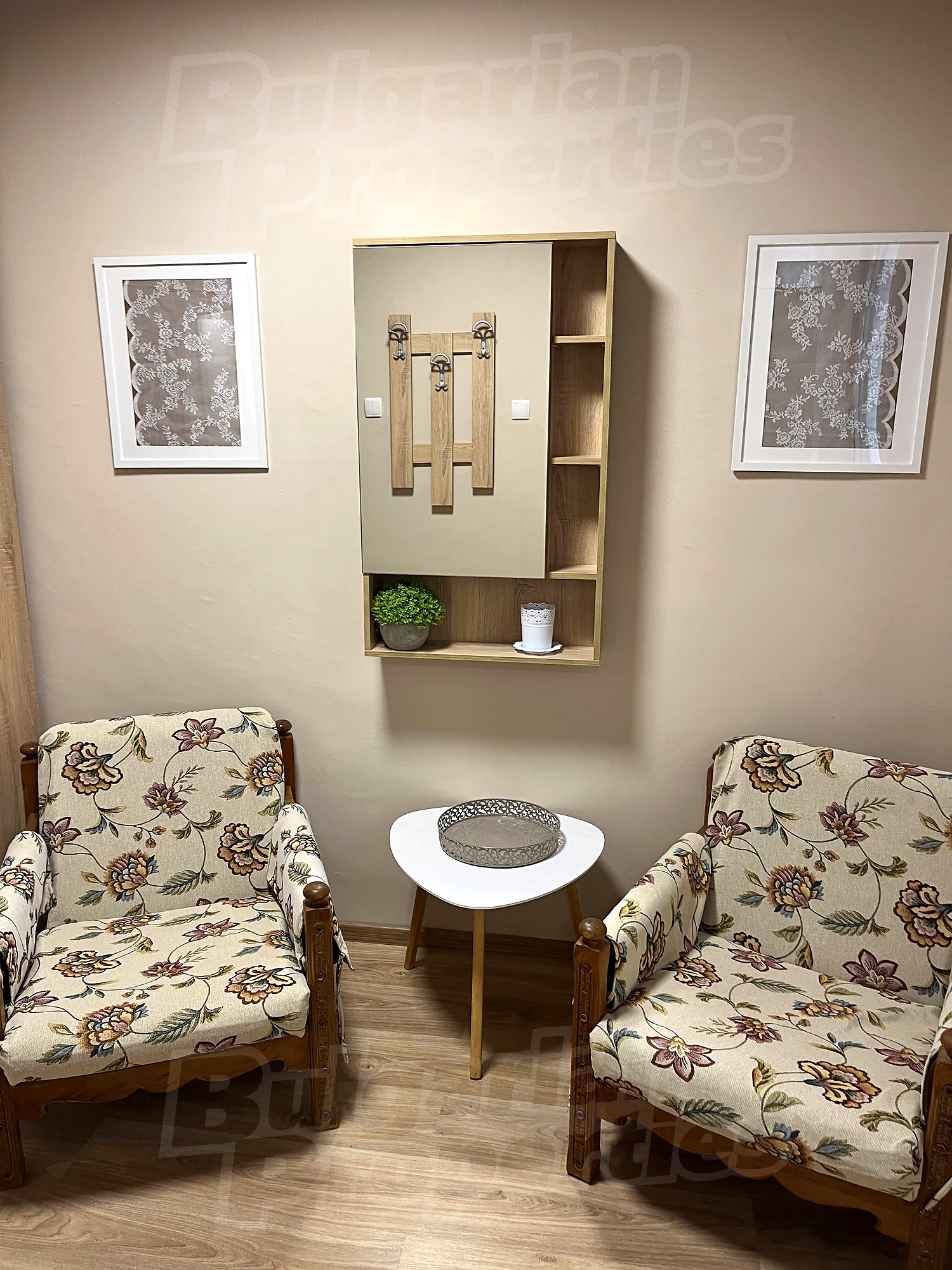 Gallery Picture 21
