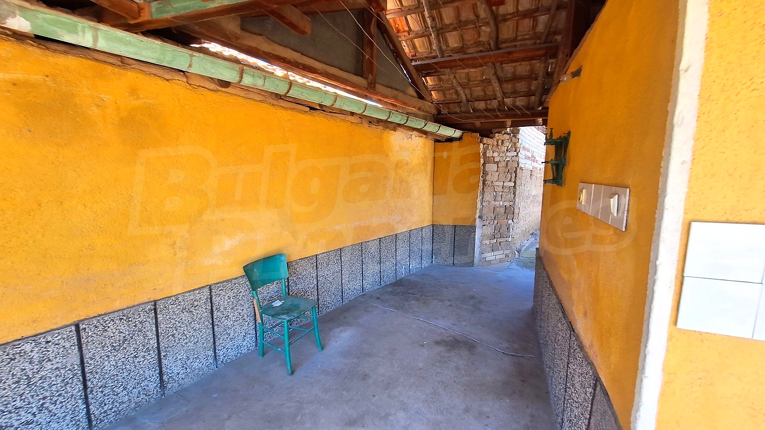 Gallery Picture 16