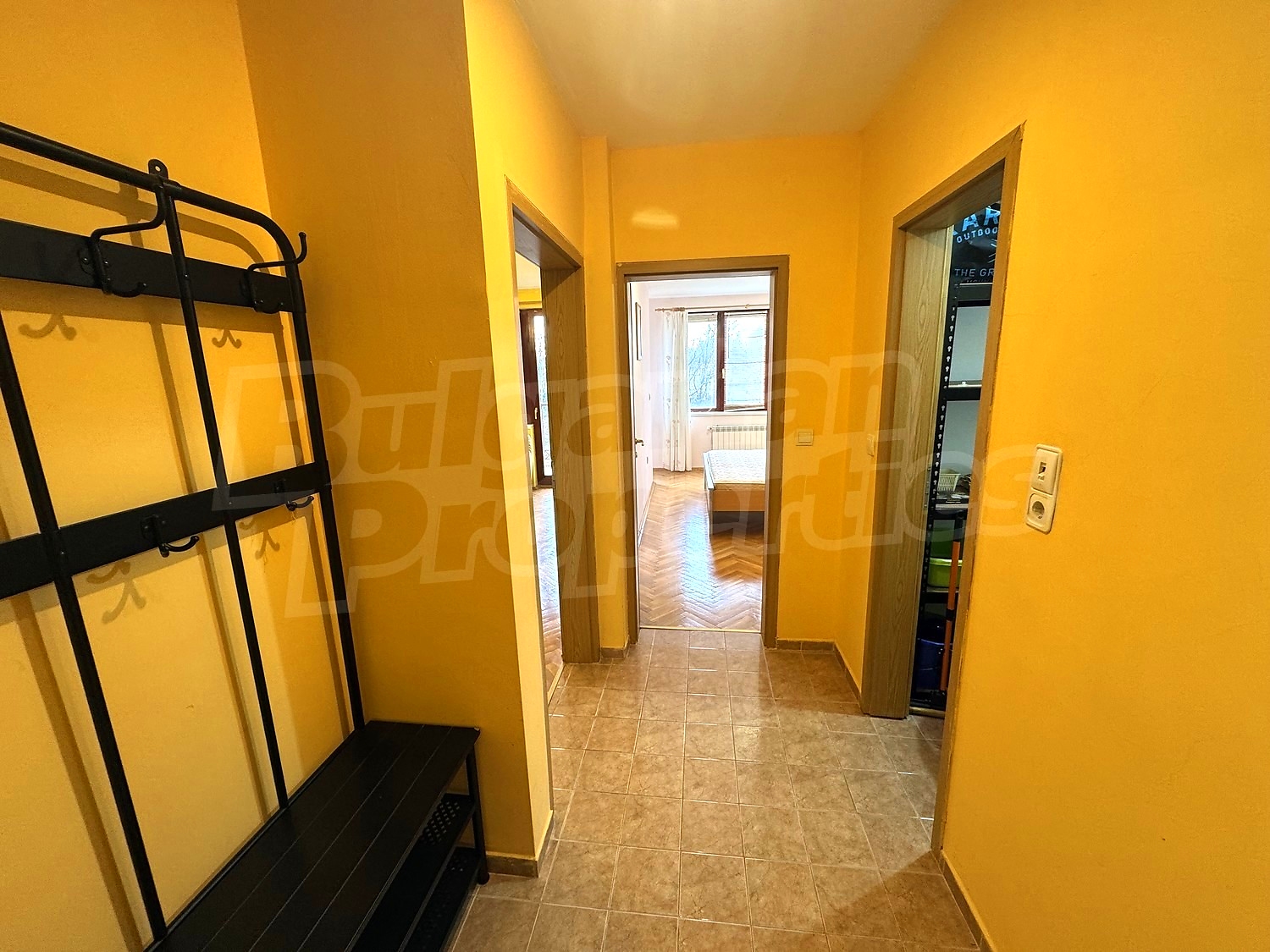 Gallery Picture 17