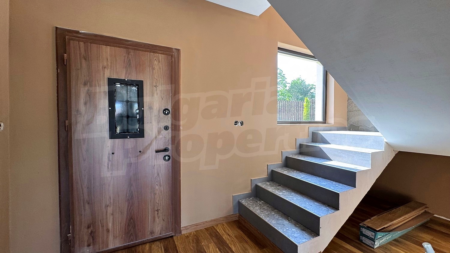 Gallery Picture 21