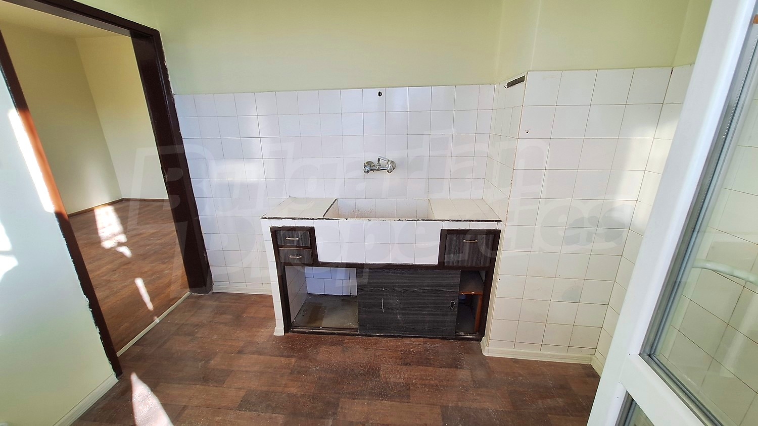 Gallery Picture 8