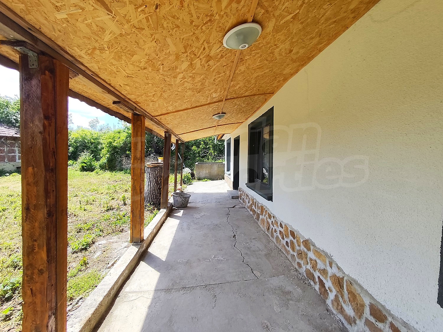 Gallery Picture 16