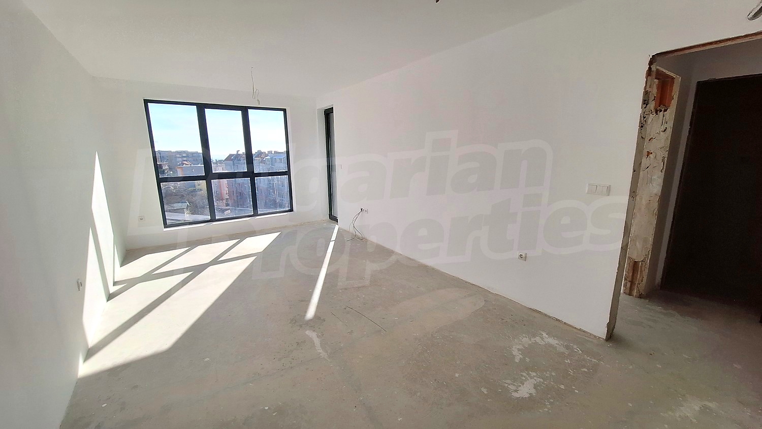 Gallery Picture 5