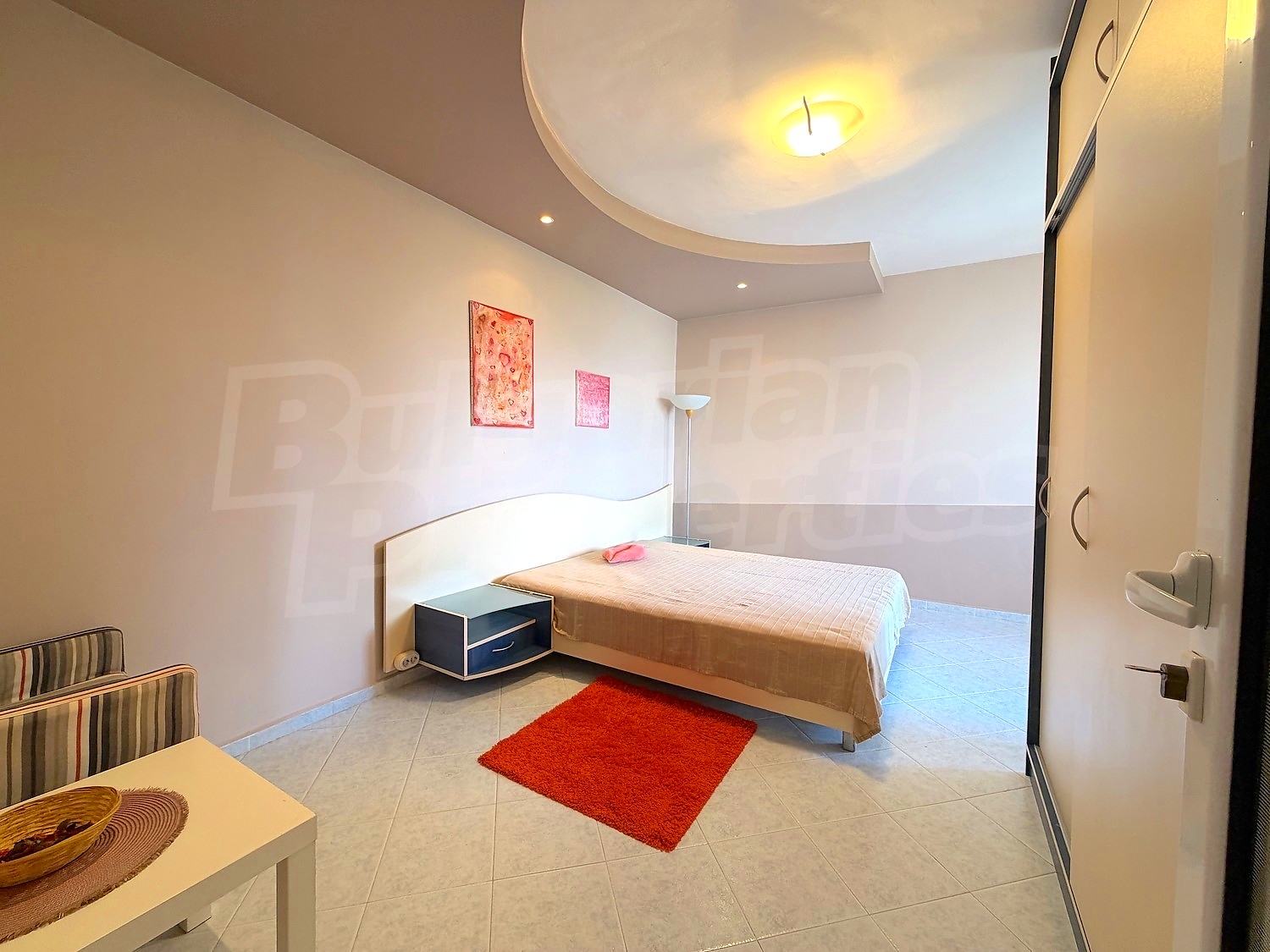 Gallery Picture 12