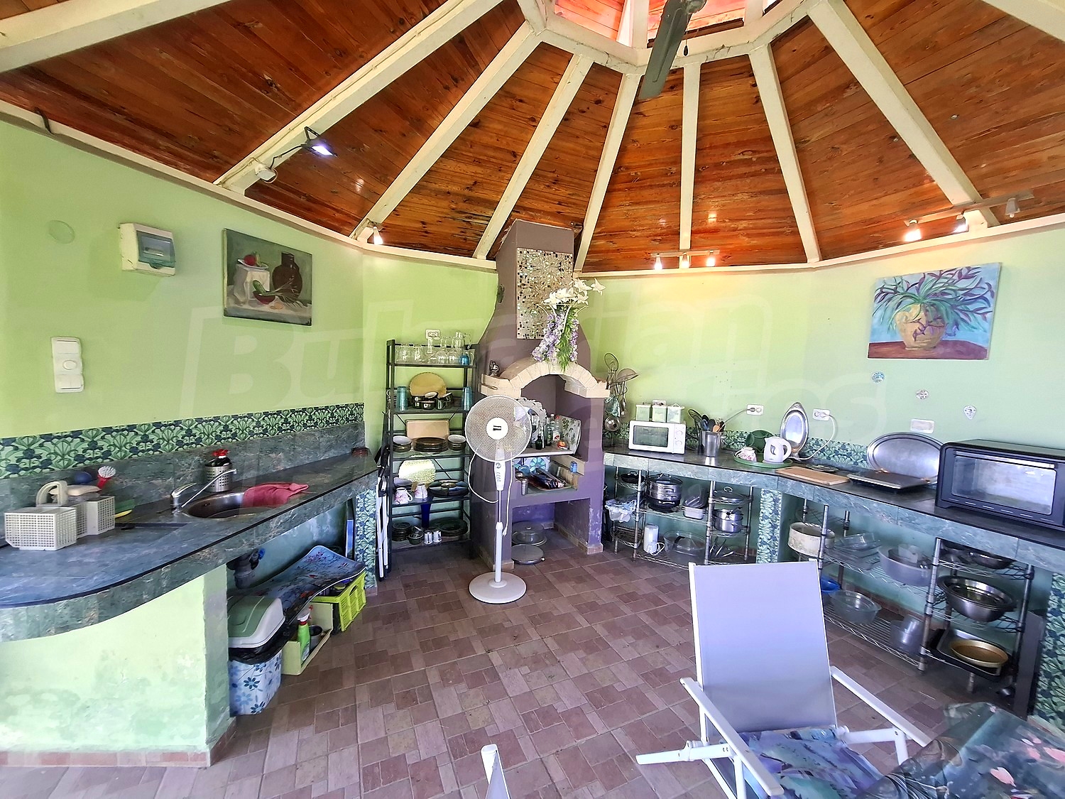 Gallery Picture 33